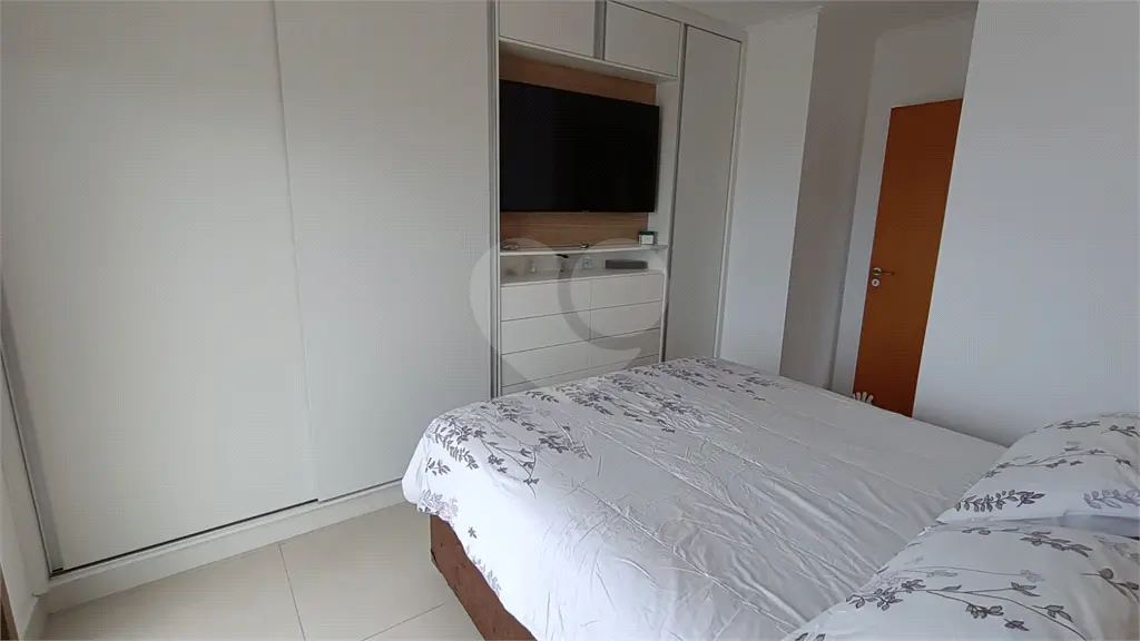 Apartamento para Venda em Praia Grande, Canto do Forte, 2 dormitórios, 1 suíte, 2 banheiros, 2 vagas