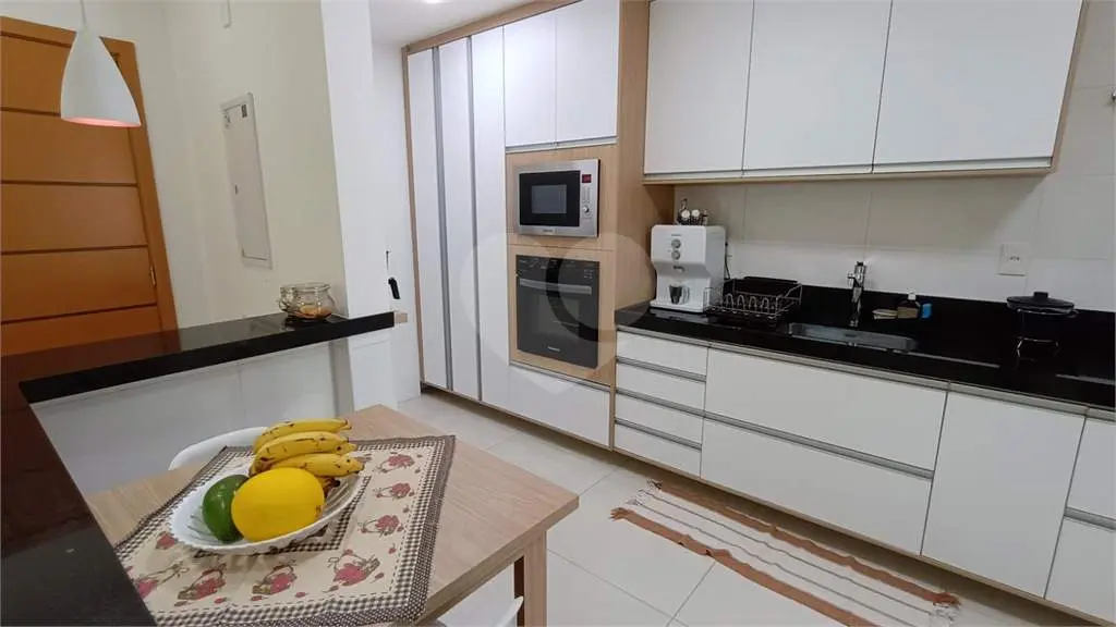 Apartamento para Venda em Praia Grande, Canto do Forte, 2 dormitórios, 1 suíte, 2 banheiros, 2 vagas