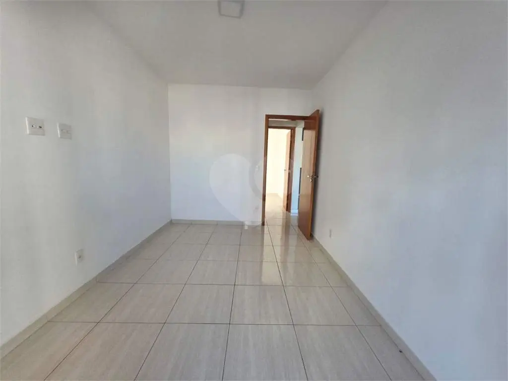 Apartamento para Venda em Praia Grande, Canto do Forte, 2 dormitórios, 2 suítes, 3 banheiros, 2 vagas
