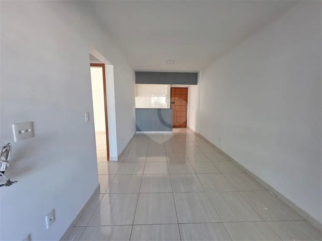 Apartamento para Venda em Praia Grande, Canto do Forte, 2 dormitórios, 2 suítes, 3 banheiros, 2 vagas