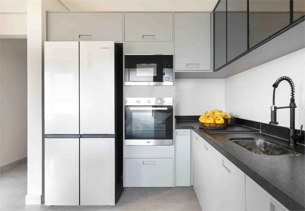 Apartamento para Venda em Praia Grande, Forte, 3 dormitórios, 3 suítes, 4 banheiros, 2 vagas