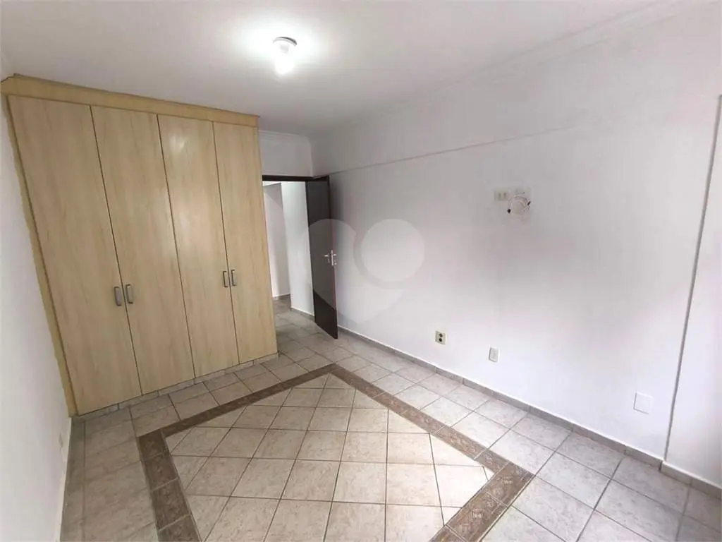 Apartamento para Venda em Praia Grande, Tupi, 1 dormitório, 1 banheiro, 1 vaga