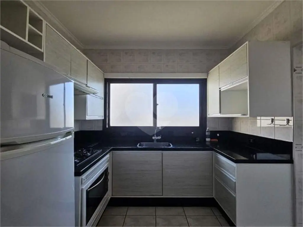 Apartamento para Venda em Praia Grande, Aviação, 1 dormitório, 1 banheiro, 1 vaga