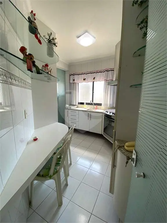 Apartamento para Venda em Praia Grande, Caiçara, 3 dormitórios, 1 suíte, 2 banheiros, 2 vagas