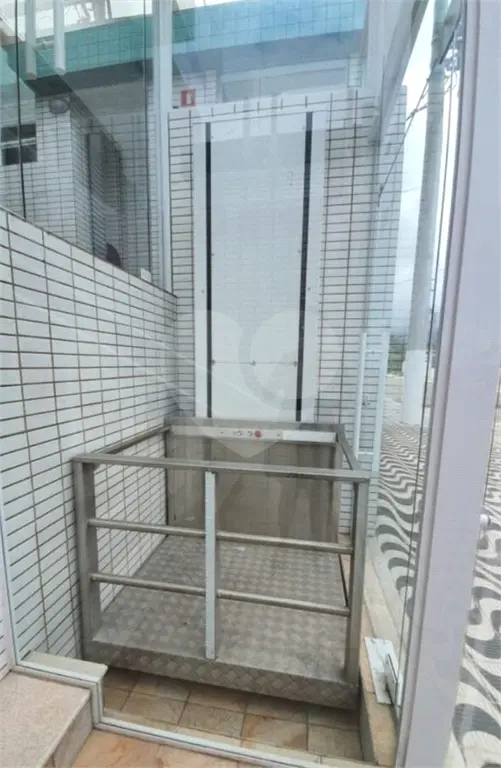 Apartamento para Venda em Praia Grande, Caiçara, 1 dormitório, 1 banheiro, 1 vaga