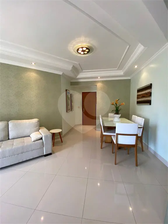 Apartamento para Venda em Praia Grande, Caiçara, 3 dormitórios, 1 suíte, 2 banheiros, 2 vagas