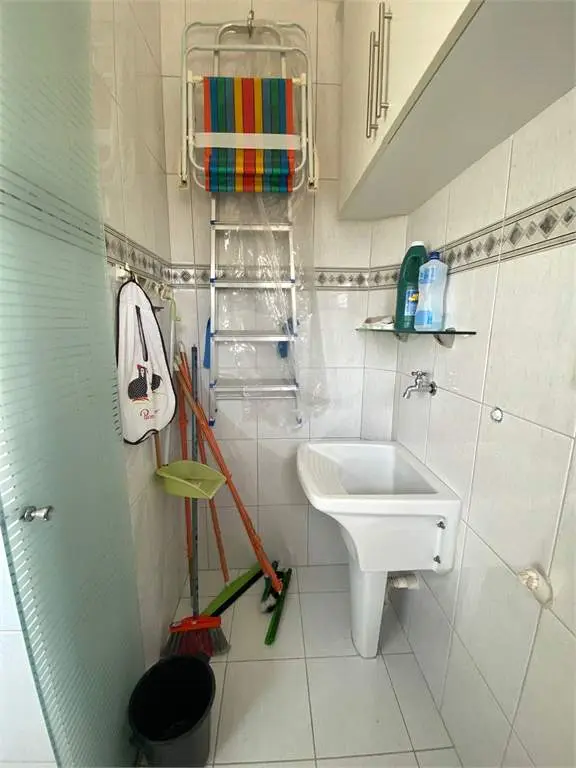 Apartamento para Venda em Praia Grande, Caiçara, 3 dormitórios, 1 suíte, 2 banheiros, 2 vagas