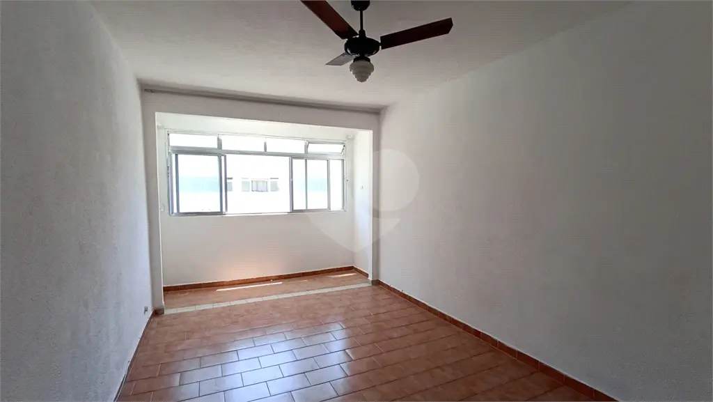 Apartamento para Venda em Praia Grande, Tupi, 1 dormitório, 1 banheiro, 1 vaga