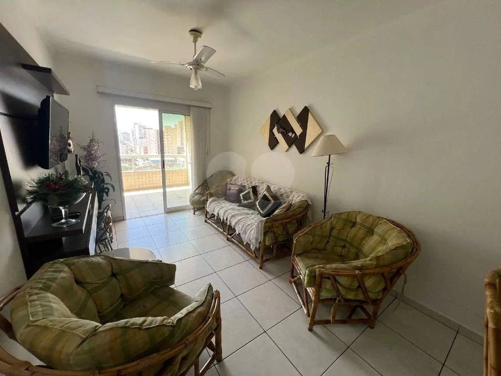 Apartamento para Venda em Praia Grande, Tupi, 2 dormitórios, 1 suíte, 1 banheiro, 1 vaga