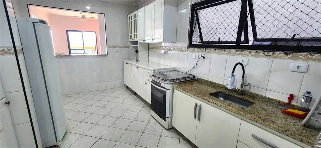 Apartamento para Venda em Praia Grande, Aviação, 3 dormitórios, 1 suíte, 2 banheiros, 2 vagas