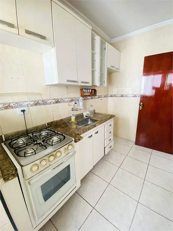 Apartamento para Venda em Praia Grande, Campo aviação, 1 dormitório, 1 banheiro, 1 vaga