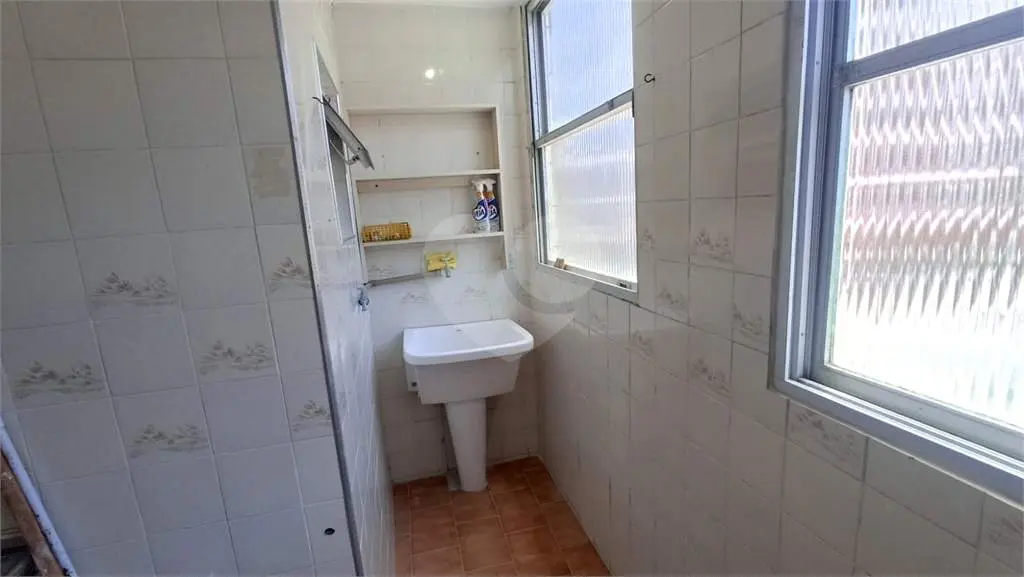 Apartamento para Venda em Praia Grande, Tupi, 1 dormitório, 1 banheiro, 1 vaga