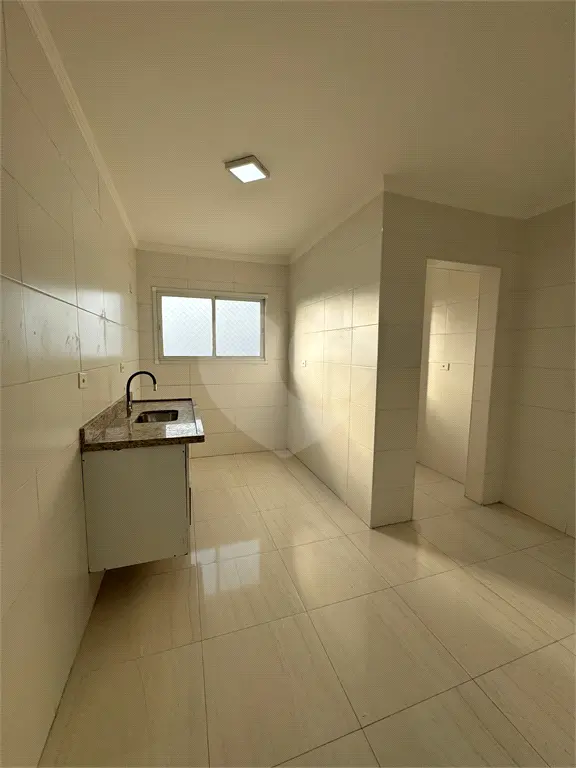 Apartamento para Venda em Praia Grande, Campo aviação, 2 dormitórios, 2 suítes, 3 banheiros, 1 vaga