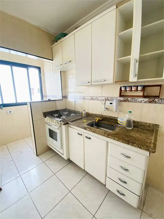 Apartamento para Venda em Praia Grande, Campo aviação, 1 dormitório, 1 banheiro, 1 vaga
