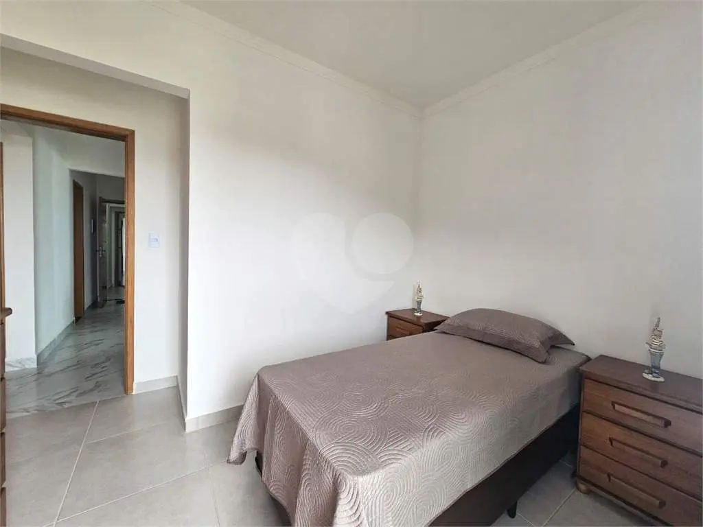 Apartamento para Venda em Praia Grande, Flórida, 3 dormitórios, 1 suíte, 2 banheiros, 2 vagas