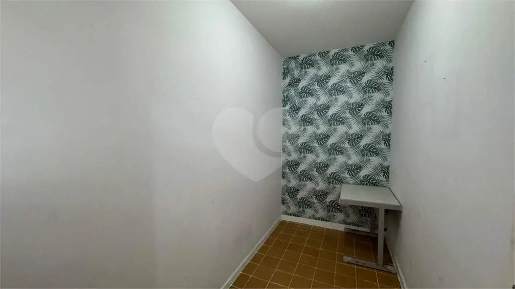 Apartamento para Venda em Praia Grande, Guilhermina, 2 dormitórios, 2 banheiros, 1 vaga