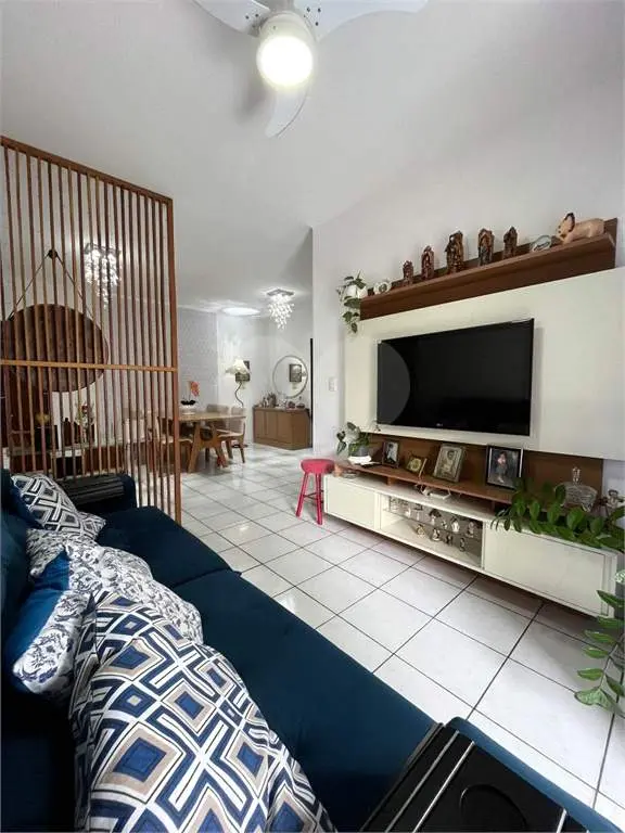 Apartamento para Venda em Praia Grande, Tupi, 2 dormitórios, 1 suíte, 2 banheiros, 1 vaga
