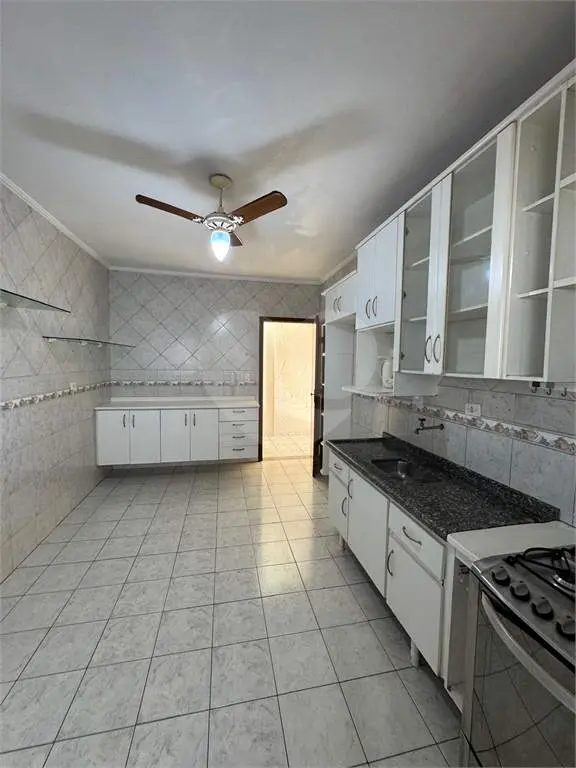 Apartamento para Venda em Praia Grande, Tupi, 2 dormitórios, 1 suíte, 2 banheiros, 1 vaga