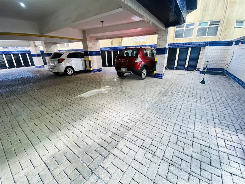 Apartamento para Venda em Praia Grande, Campo aviação, 1 dormitório, 1 banheiro, 1 vaga