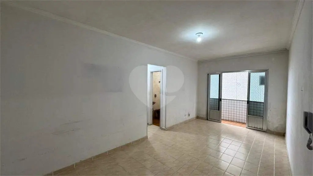 Apartamento para Venda em Praia Grande, Guilhermina, 2 dormitórios, 2 banheiros, 1 vaga