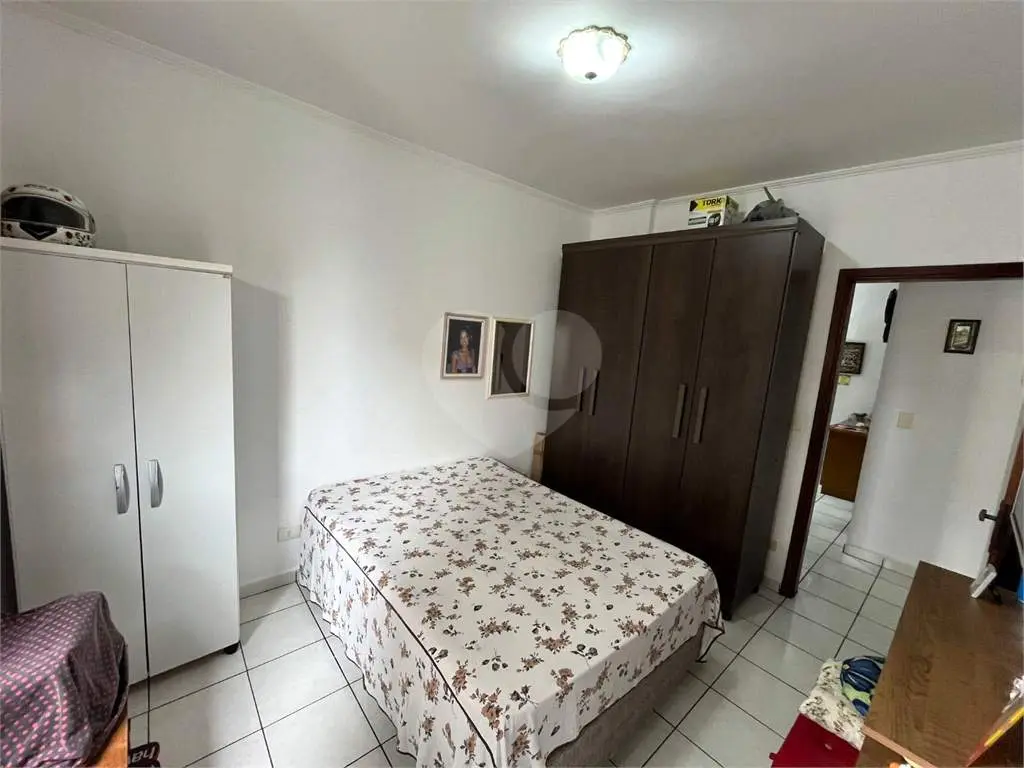 Apartamento para Venda em Praia Grande, Tupi, 2 dormitórios, 1 suíte, 2 banheiros, 1 vaga