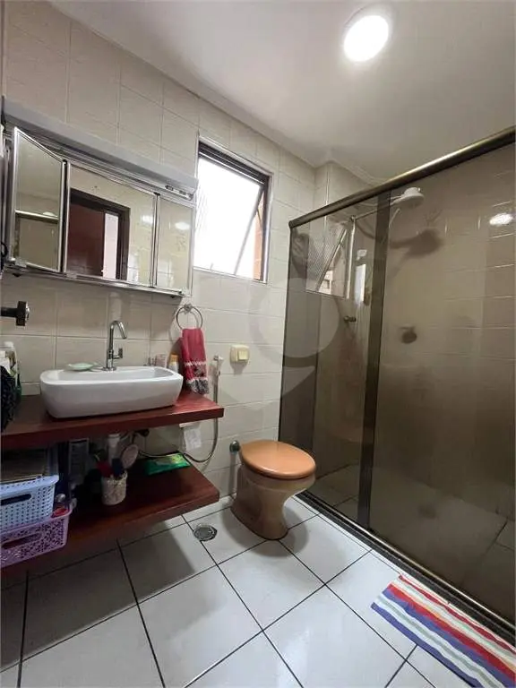 Apartamento para Venda em Praia Grande, Tupi, 2 dormitórios, 1 suíte, 2 banheiros, 1 vaga