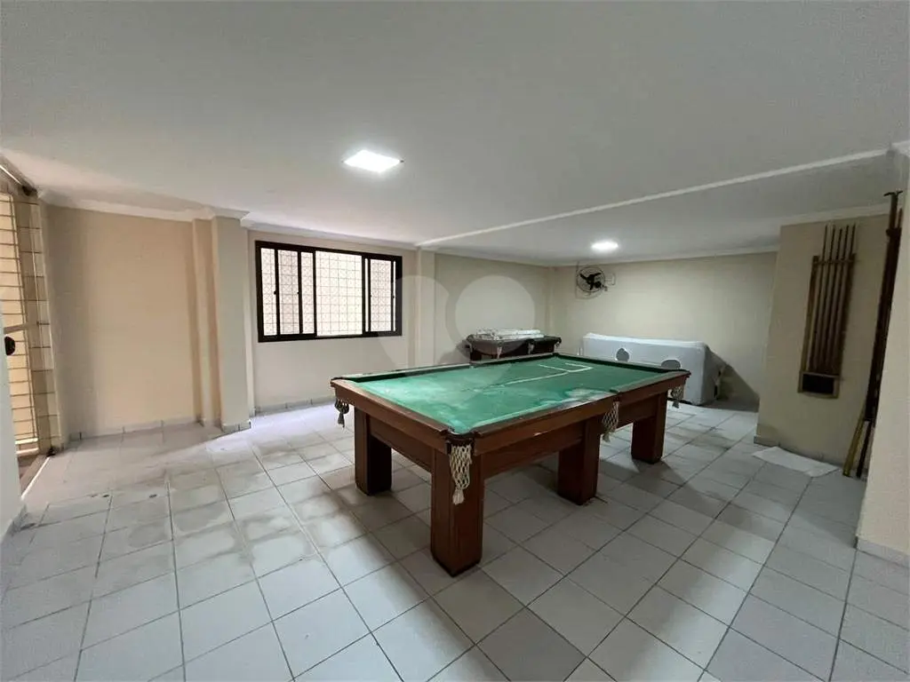 Apartamento para Venda em Praia Grande, Tupi, 2 dormitórios, 1 suíte, 2 banheiros, 1 vaga