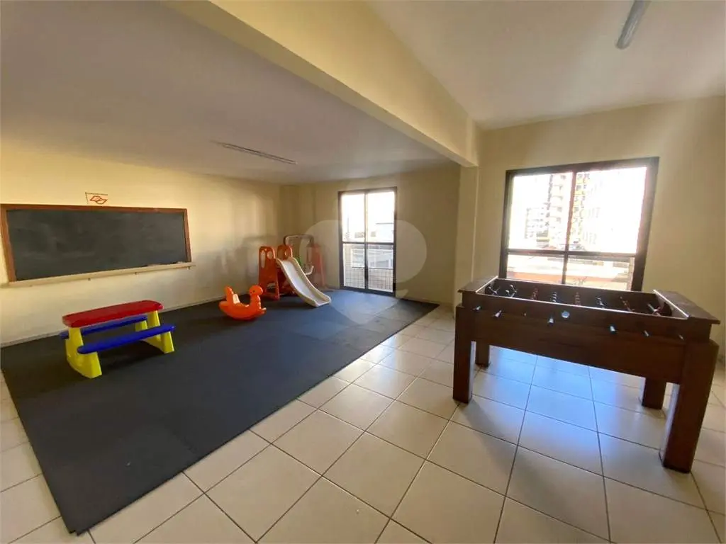 Apartamento para Venda em Praia Grande, Guilhermina, 1 dormitório, 1 suíte, 2 banheiros, 1 vaga