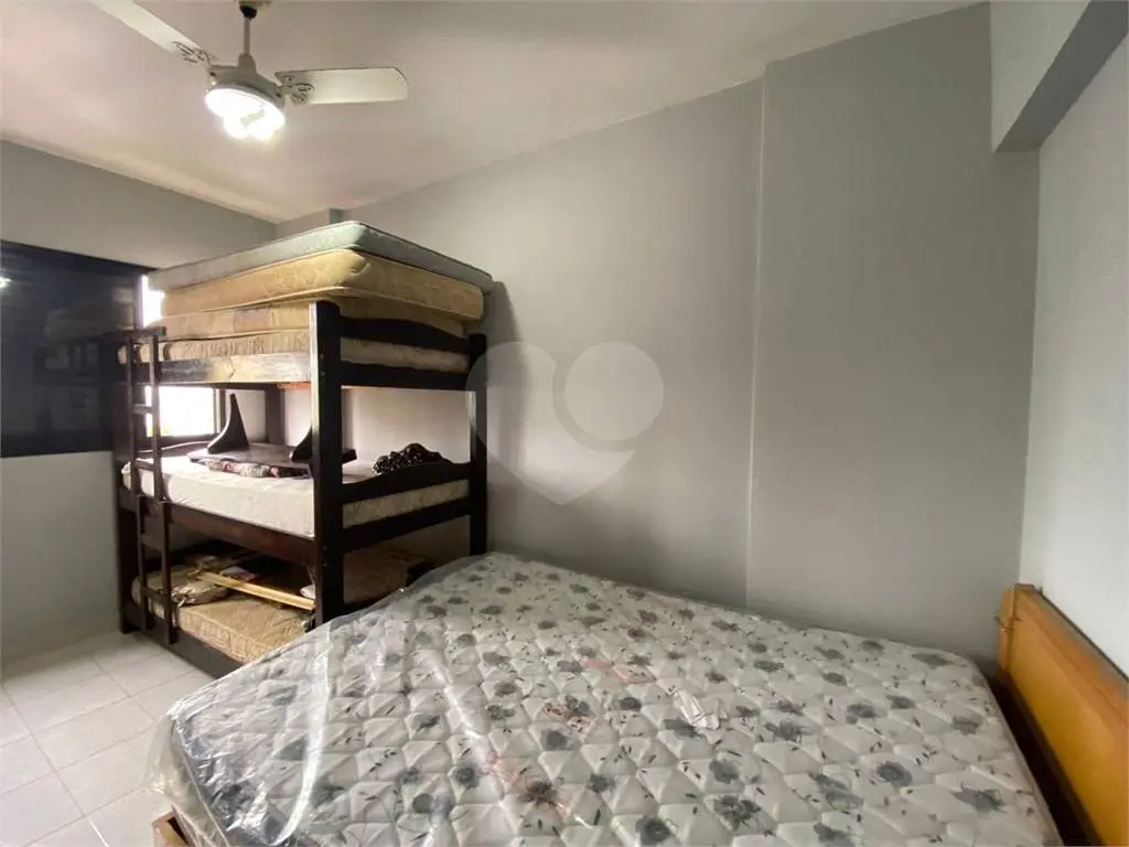 Apartamento para Venda em Praia Grande, Tupi, 3 dormitórios, 1 suíte, 2 banheiros, 1 vaga