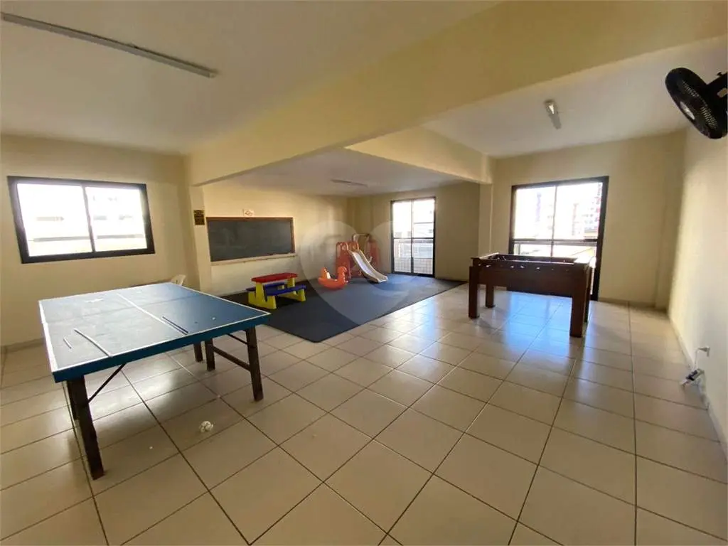 Apartamento para Venda em Praia Grande, Guilhermina, 1 dormitório, 1 suíte, 2 banheiros, 1 vaga
