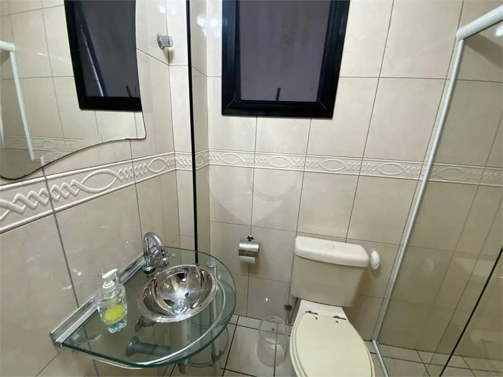 Apartamento para Venda em Praia Grande, Guilhermina, 1 dormitório, 1 suíte, 2 banheiros, 1 vaga