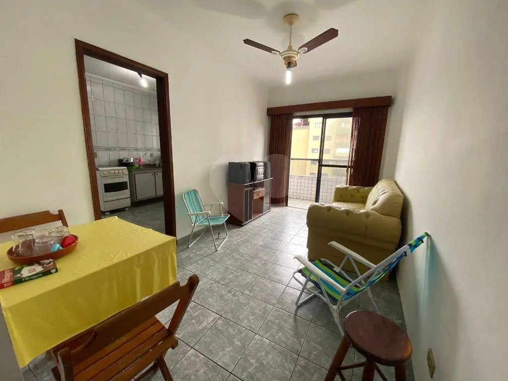 Apartamento para Venda em Praia Grande, Aviação, 1 dormitório, 1 banheiro, 1 vaga