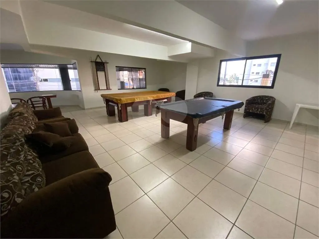Apartamento para Venda em Praia Grande, Guilhermina, 1 dormitório, 1 suíte, 2 banheiros, 1 vaga
