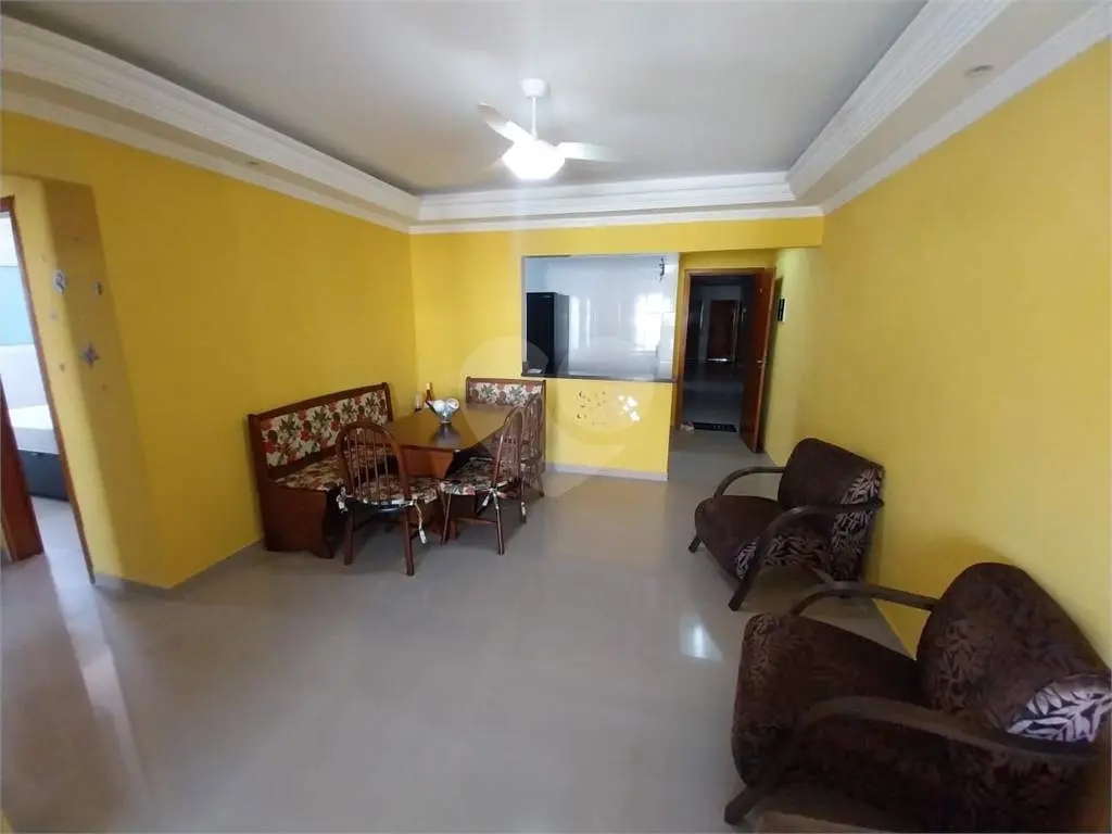 Apartamento para Venda em Praia Grande, Tupi, 2 dormitórios, 1 suíte, 2 banheiros, 1 vaga