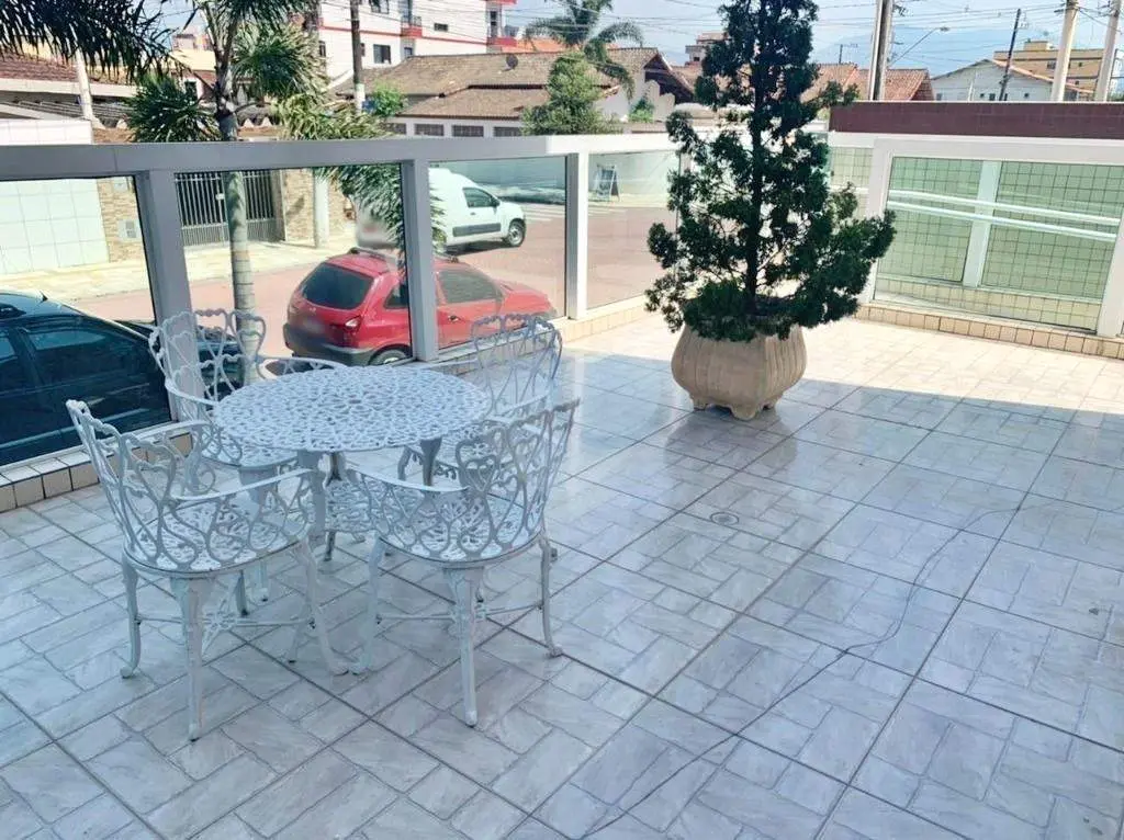Apartamento para Venda em Praia Grande, Tupi, 2 dormitórios, 1 suíte, 2 banheiros, 1 vaga