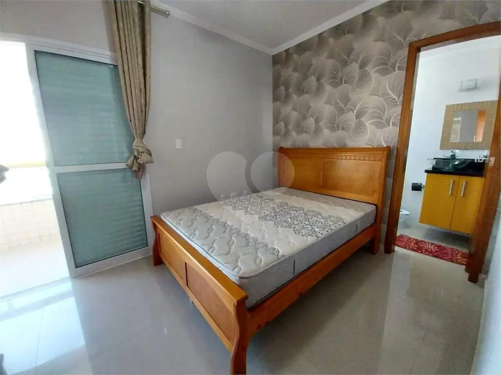 Apartamento para Venda em Praia Grande, Tupi, 2 dormitórios, 1 suíte, 2 banheiros, 1 vaga
