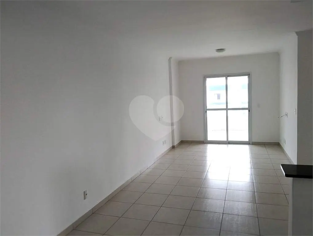 Apartamento para Venda em Praia Grande, Guilhermina, 3 dormitórios, 1 suíte, 2 banheiros, 2 vagas