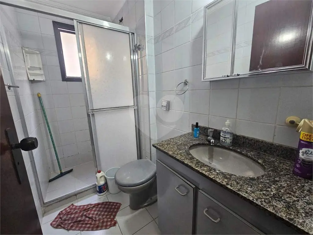 Apartamento para Venda em Praia Grande, Guilhermina, 2 dormitórios, 1 banheiro, 1 vaga