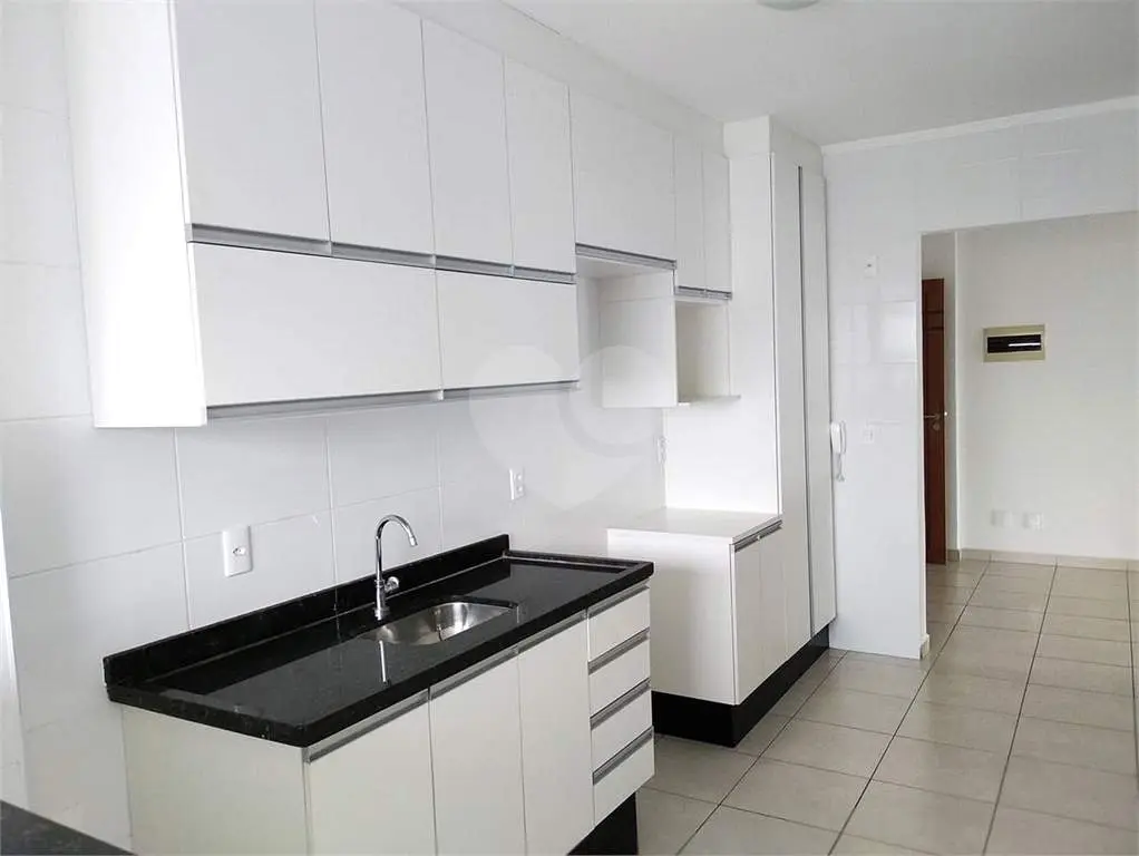 Apartamento para Venda em Praia Grande, Guilhermina, 3 dormitórios, 1 suíte, 2 banheiros, 2 vagas