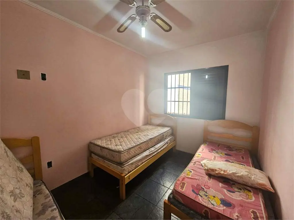 Apartamento para Venda em Praia Grande, Guilhermina, 2 dormitórios, 1 banheiro, 1 vaga