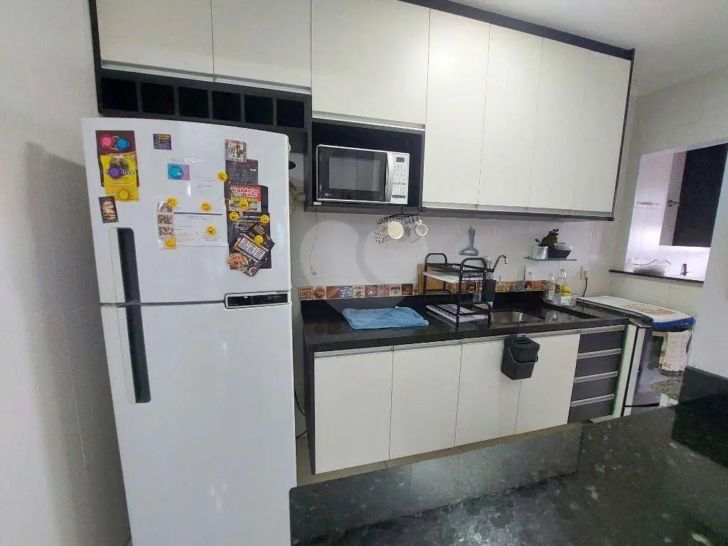 Apartamento para Venda em Praia Grande, Vila Guilhermina, 2 dormitórios, 1 suíte, 2 banheiros, 1 vaga