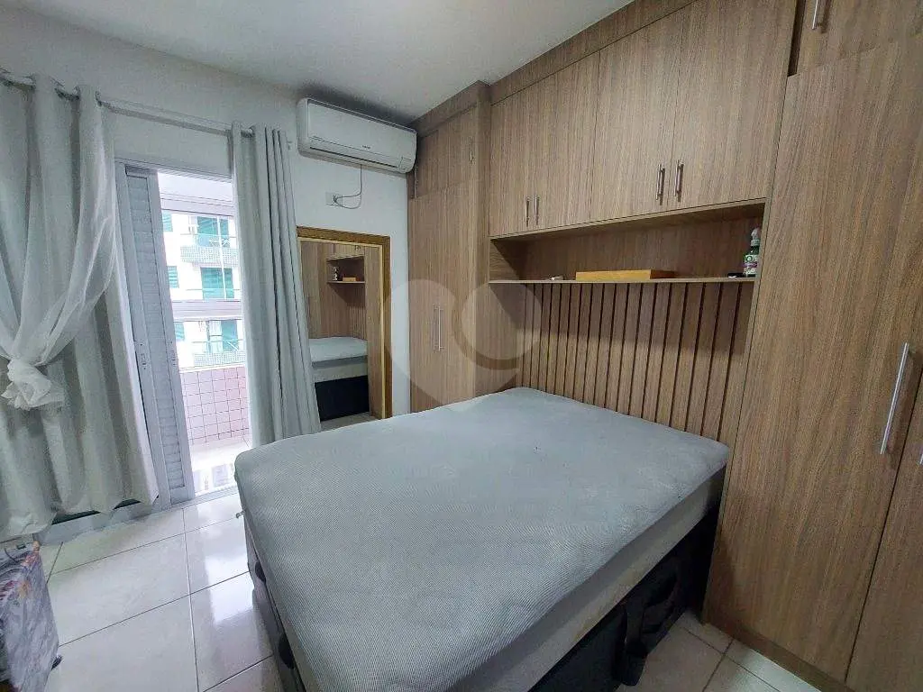 Apartamento para Venda em Praia Grande, Vila Guilhermina, 2 dormitórios, 1 suíte, 2 banheiros, 1 vaga
