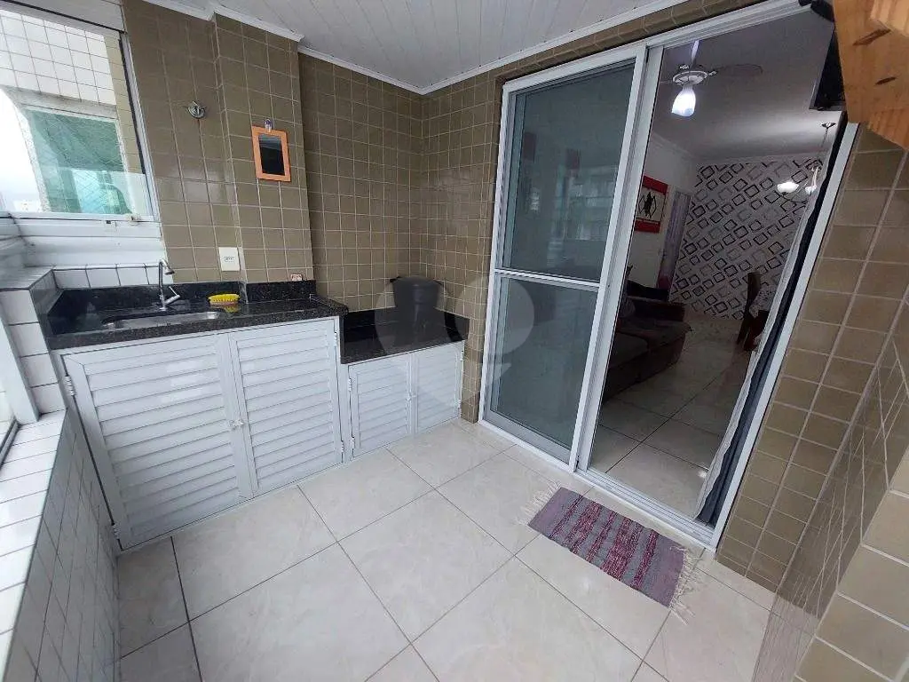 Apartamento para Venda em Praia Grande, Vila Guilhermina, 2 dormitórios, 1 suíte, 2 banheiros, 1 vaga