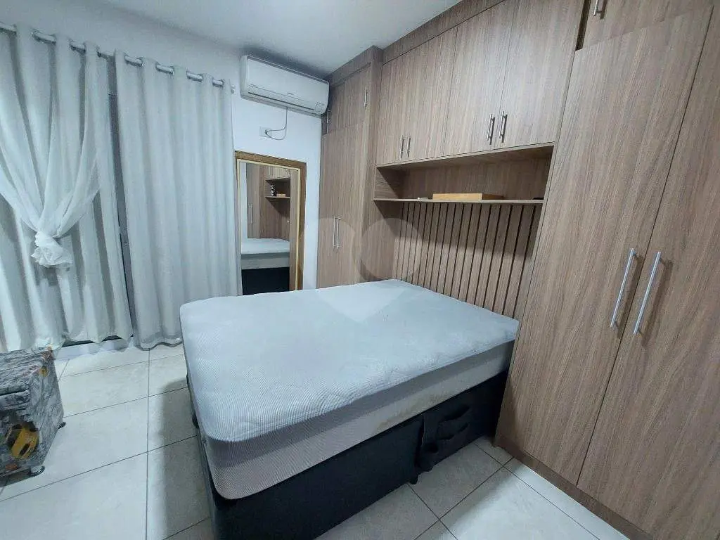 Apartamento para Venda em Praia Grande, Vila Guilhermina, 2 dormitórios, 1 suíte, 2 banheiros, 1 vaga