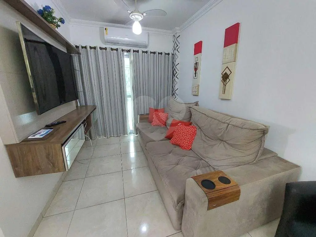 Apartamento para Venda em Praia Grande, Vila Guilhermina, 2 dormitórios, 1 suíte, 2 banheiros, 1 vaga