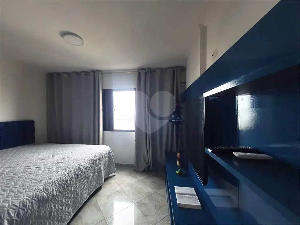 Apartamento para Venda em Praia Grande, Vila Tupi, 3 dormitórios, 3 suítes, 4 banheiros, 2 vagas
