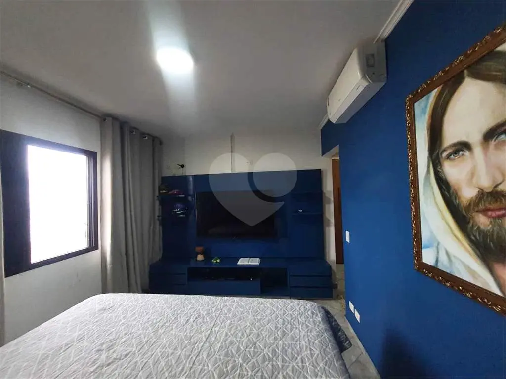 Apartamento para Venda em Praia Grande, Vila Tupi, 3 dormitórios, 3 suítes, 4 banheiros, 2 vagas