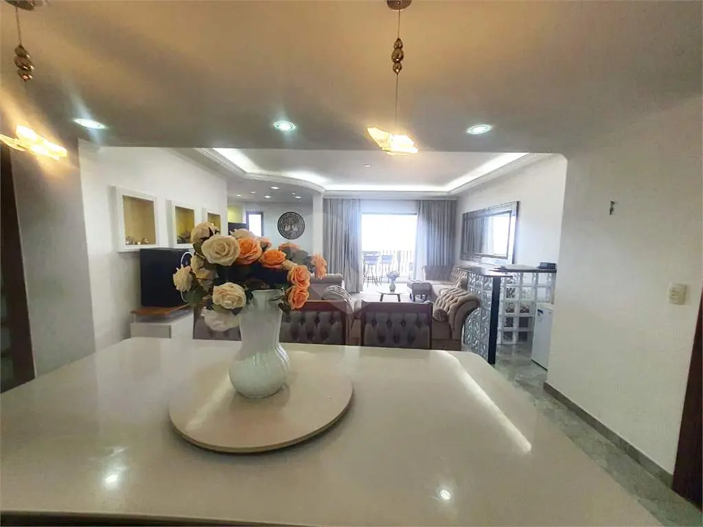 Apartamento para Venda em Praia Grande, Vila Tupi, 3 dormitórios, 3 suítes, 4 banheiros, 2 vagas