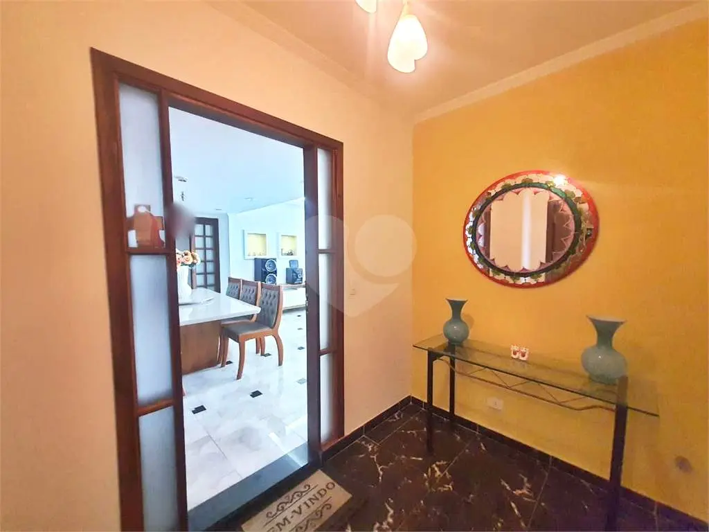 Apartamento para Venda em Praia Grande, Vila Tupi, 3 dormitórios, 3 suítes, 4 banheiros, 2 vagas