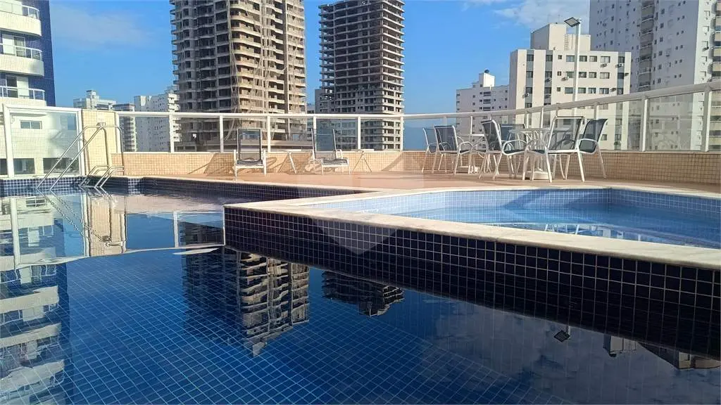 Apartamento para Venda em Praia Grande, Vila Guilhermina, 1 dormitório, 1 suíte, 2 banheiros, 1 vaga